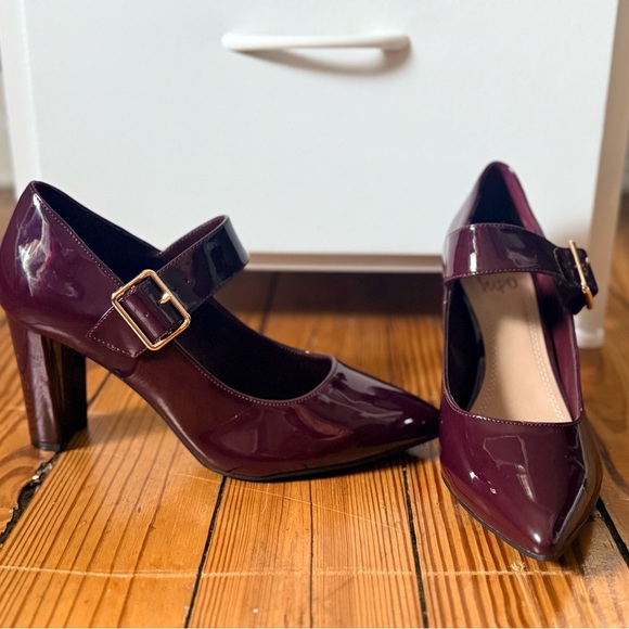Impo Glossy Plum Mary Jane Heels - Picture 1 of 2